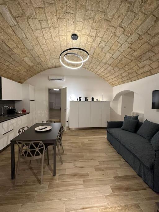 Mediterranean House บารี ภายนอก รูปภาพ
